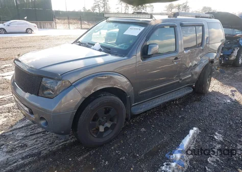 2005 Nissan Pathfinder Se из США, поврежденный, VIN 5N1AR18W25C744466
